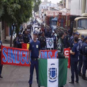 Sindiguardas na Marcha Azul Marinho de Sobral